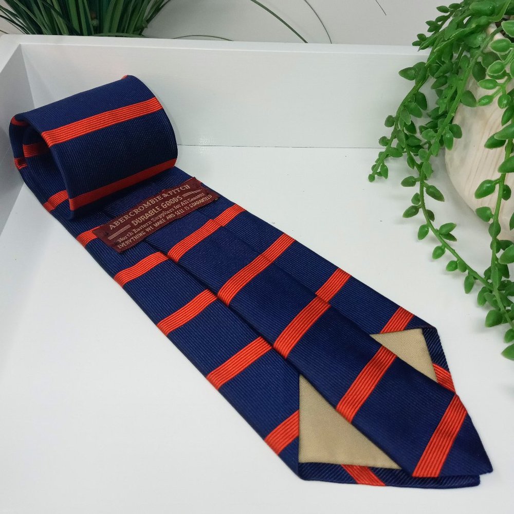 Abercrombie & Fitch 100% Silk Neck Tie - Picture 5 of 6